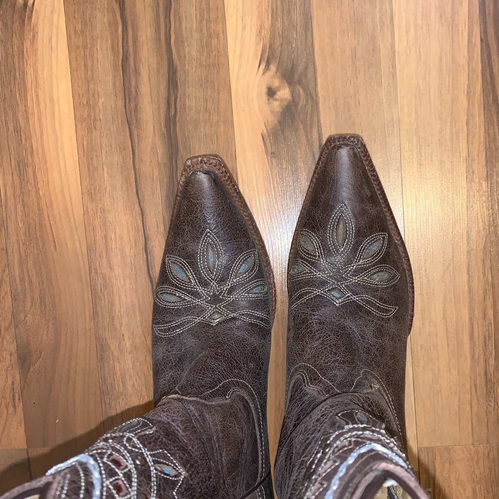 Tony Lama cowgirl boots